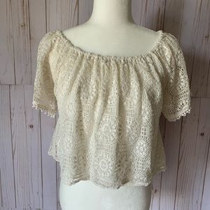 HOLLISTER cream/ivory, crochet flowy crop top